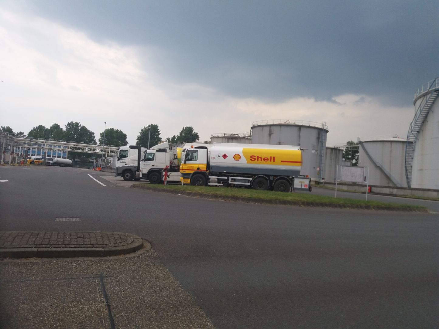 Royal Dutch Shell-Arnhem olieopslag