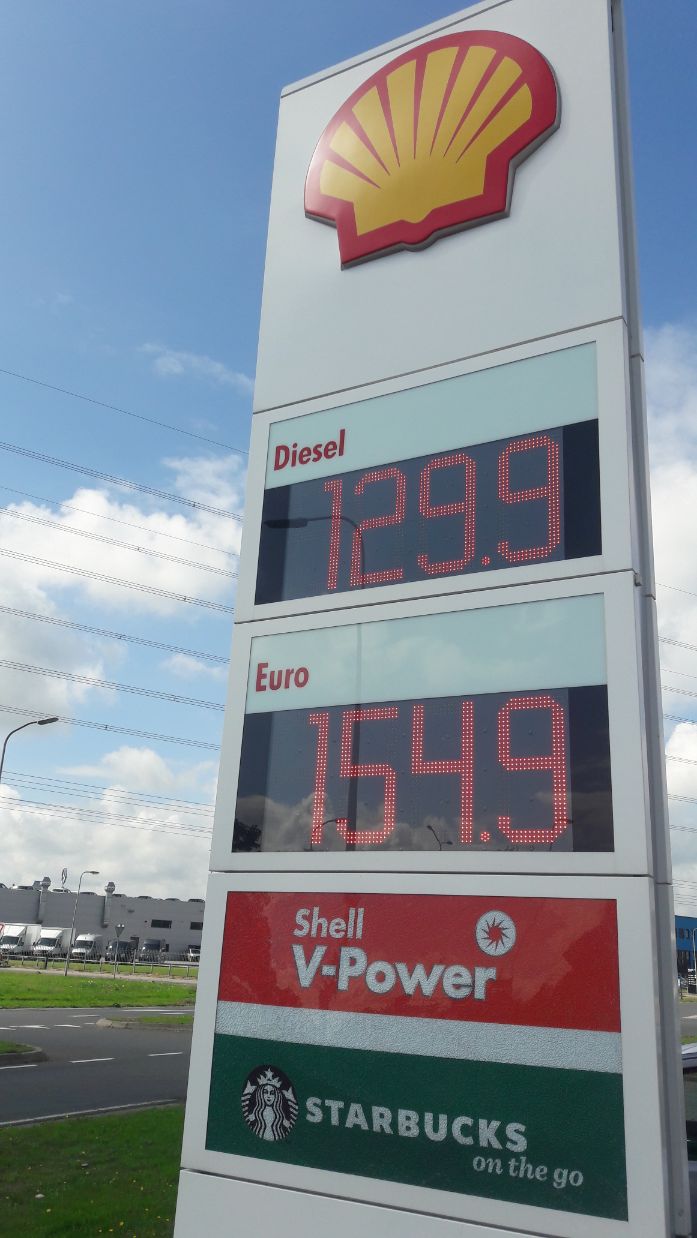 Royal Dutch Shell-Hengelo tankstation brandstofprijzen